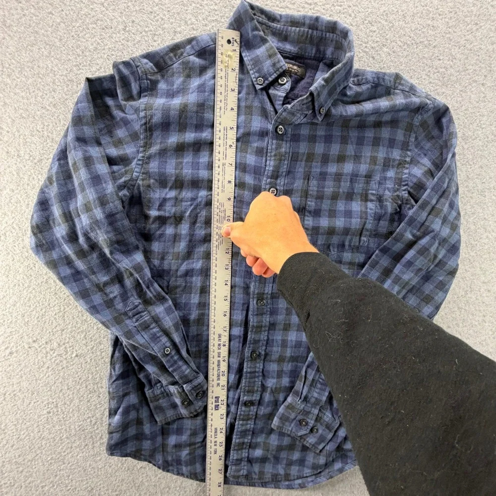 Banana Republic Luxe Flannel Slim Fit Shirt Mens Small Blue Black Buffalo Plaid